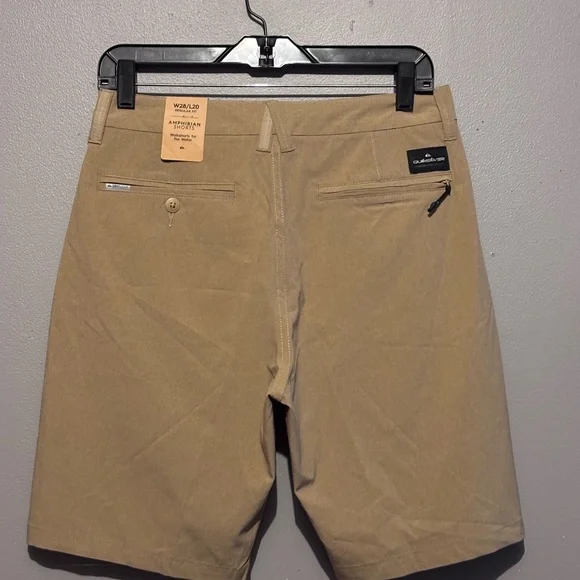 NWT Men’s Quiksilver Khaki Amphibian Walkshorts - Picture 9 of 11